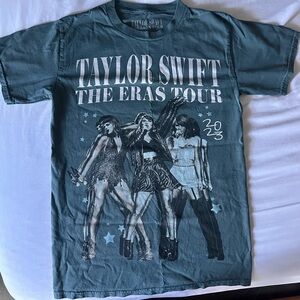 Taylor Swift The Eras Tour 2023 Blue T-Shirt, Size Small, Like New
